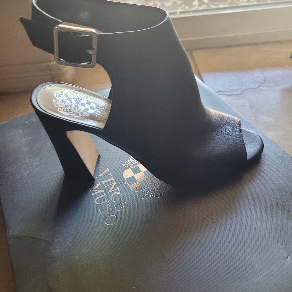 Vince Camuto Camellia shoes